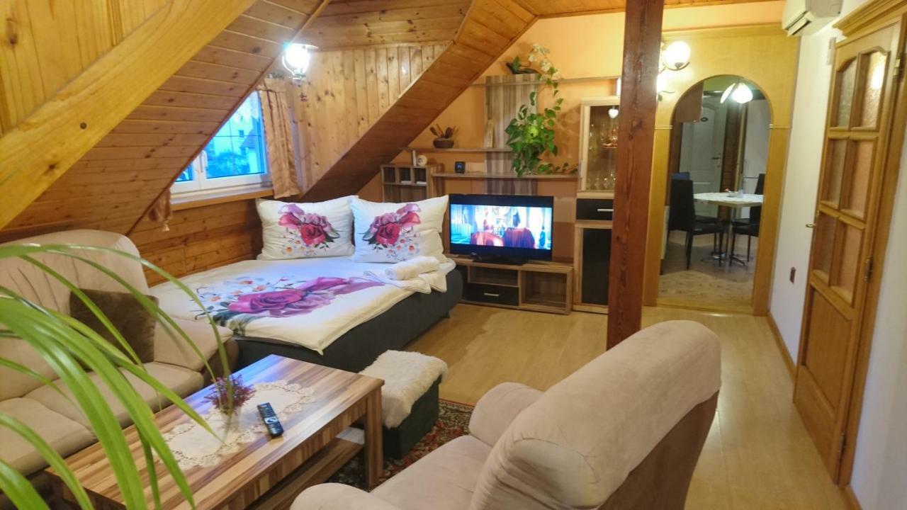 Apartment U Malse 12 Τσέσκε Μπουντεγιόβιτσε Εξωτερικό φωτογραφία